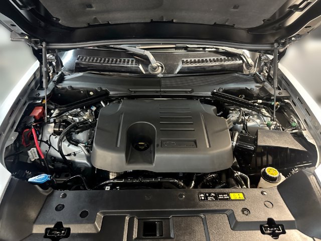 Used 2023 Land Rover Defender 110 X AWD/4WD image 19