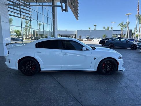 Used 2022 Dodge Charger SRT Hellcat w/ Harman/Kardon Audio Group RWD image 3