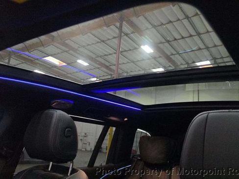 Used 2024 Mercedes-Benz Maybach GLS 600 4MATIC image 22