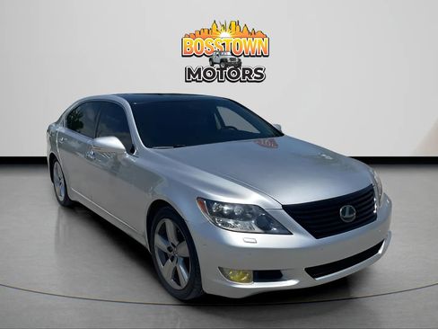 Used 2012 Lexus LS 460 L w/ Luxury Pkg RWD image 7