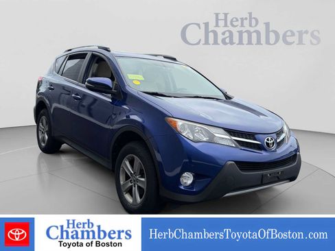 Used 2015 Toyota RAV4 XLE AWD/4WD image 1
