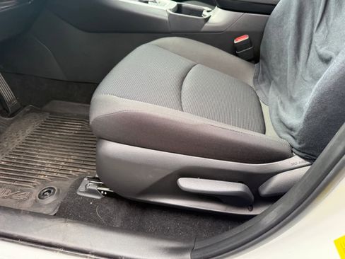 Certified 2025 Toyota RAV4 LE image 12