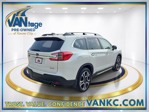 Certified 2023 Subaru Ascent Touring AWD/4WD image 6