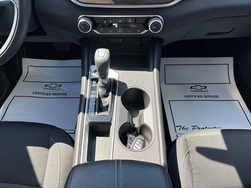 Used 2025 Nissan Altima 2.5 SV image 15