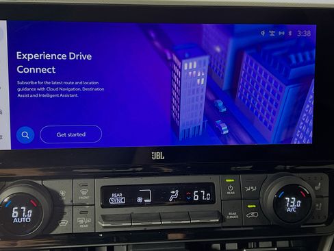 Used 2024 Toyota Grand Highlander Limited image 27