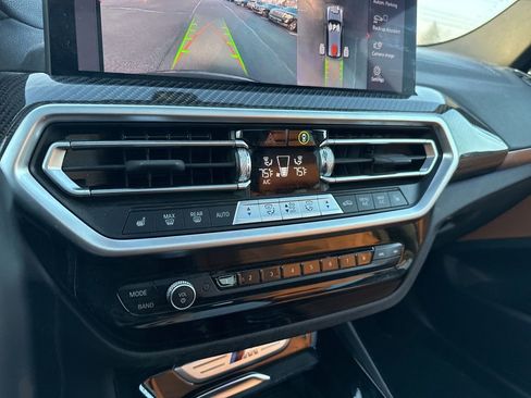 Used 2023 BMW X3 M40i w/ Premium Package image 17
