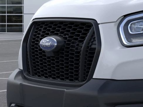 New 2025 Ford Transit 350 148 Low Roof AWD image 17