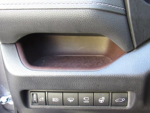 Certified 2021 Toyota RAV4 Limited AWD/4WD image 37