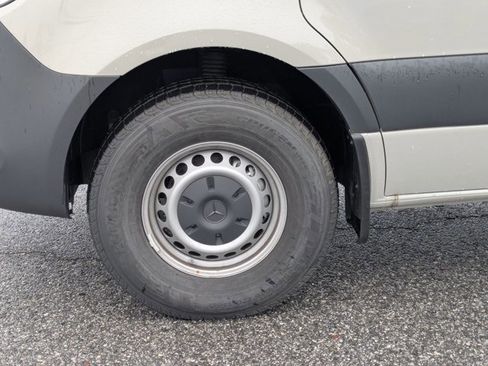 New 2025 Mercedes-Benz Sprinter 2500 image 16