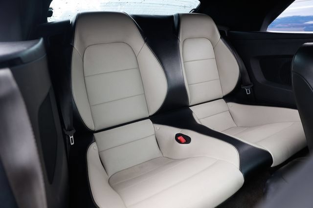 Used 2018 Ford Mustang Premium RWD image 18