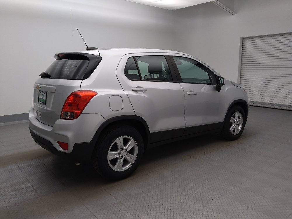 Used 2020 Chevrolet Trax LS FWD image 10