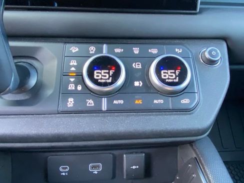 Used 2024 Land Rover Defender 110 Carpathian Edition image 23