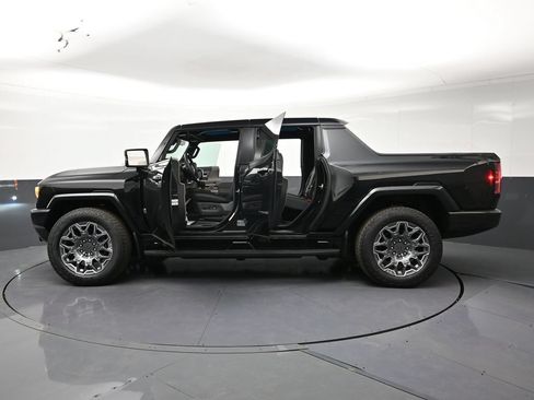 Used 2025 GMC Hummer EV 3X AWD/4WD image 33