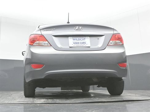 Used 2014 Hyundai Accent GLS image 33