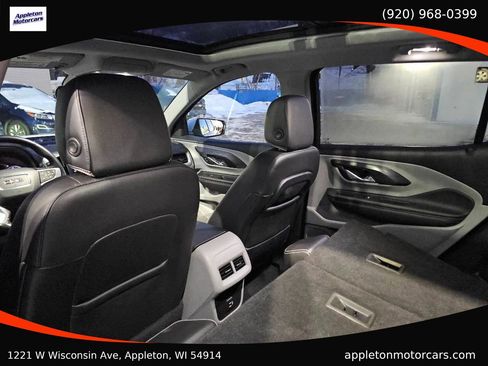 Used 2022 GMC Terrain SLT w/ Infotainment Package II image 37