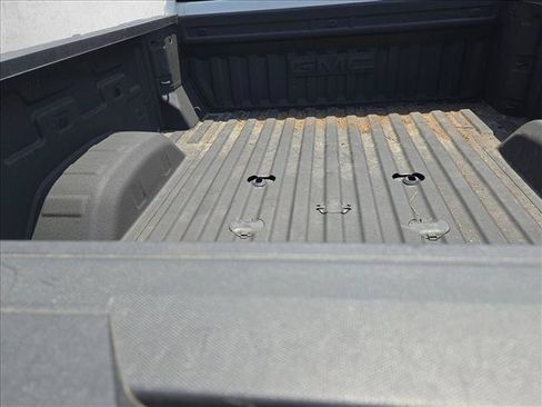 Used 2026 GMC Sierra 2500 AT4X AWD/4WD image 7