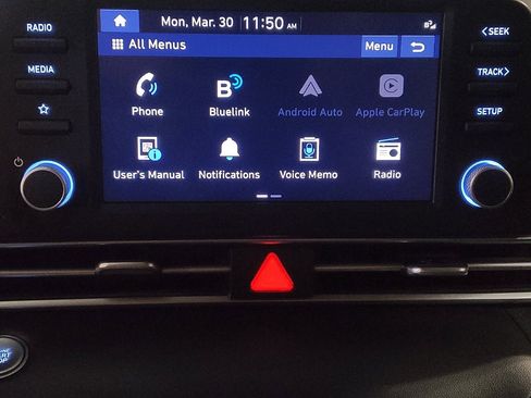 Used 2023 Hyundai Elantra SEL FWD image 25