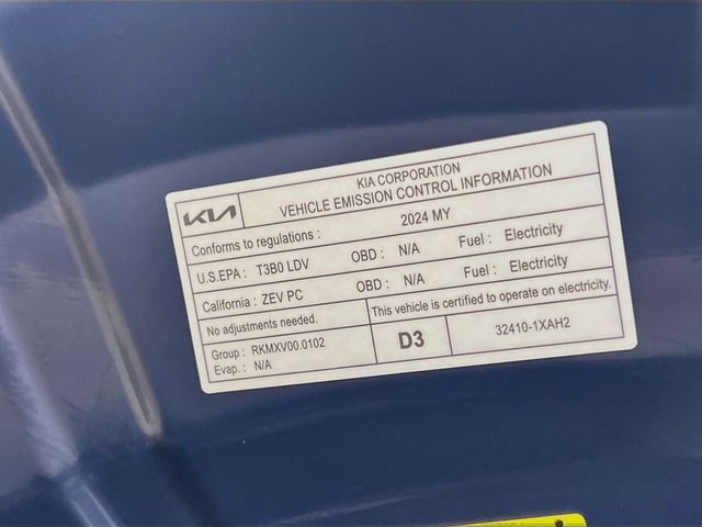 Certified 2024 Kia EV6 Wind w/ Wind Technology Package RWD image 31