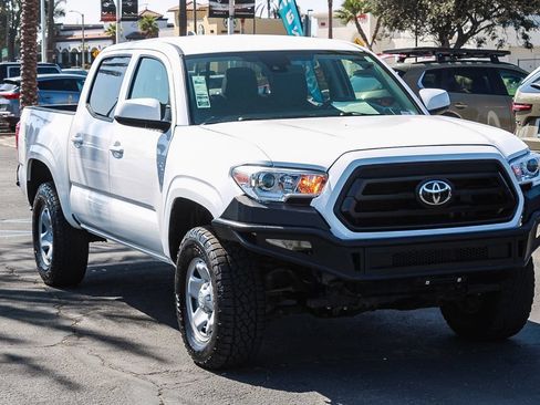 Used 2021 Toyota Tacoma SR AWD/4WD image 3