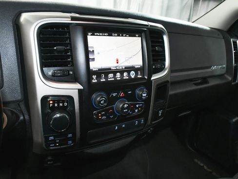 Used 2017 RAM 1500 Big Horn image 32