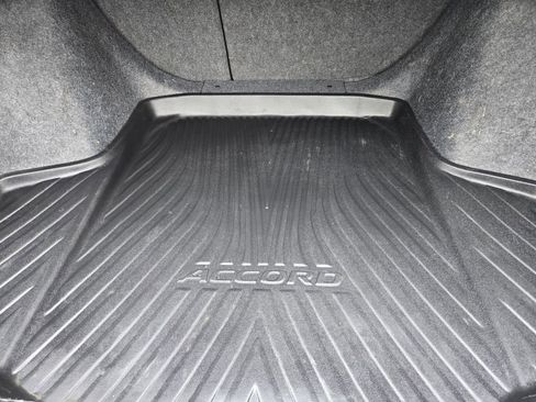 Used 2021 Honda Accord Sport image 32