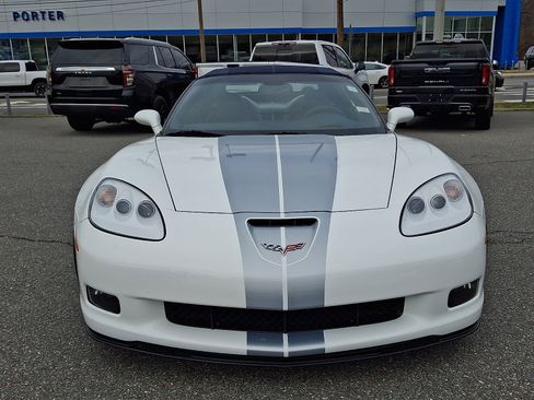 Used 2013 Chevrolet Corvette Grand Sport w/ 4LT Preferred Equipment Group image 2