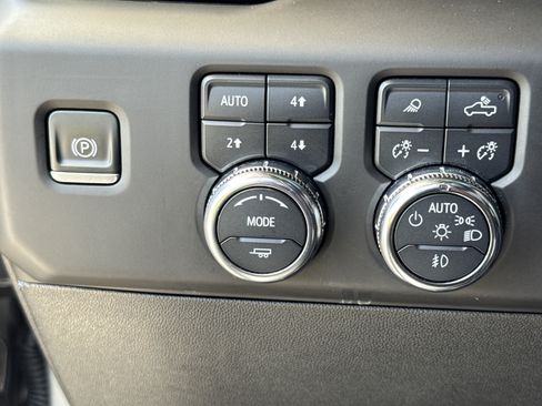 Used 2023 GMC Sierra 1500 Denali AWD/4WD image 20