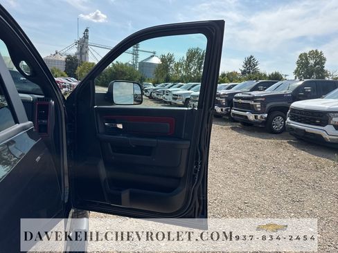 Used 2017 RAM 1500 Rebel w/ Luxury Group image 34