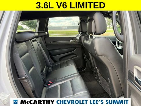 Used 2019 Jeep Grand Cherokee Limited AWD/4WD image 33