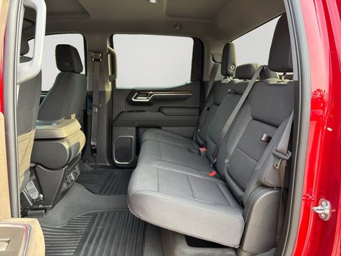Used 2023 GMC Sierra 1500 Elevation AWD/4WD image 15