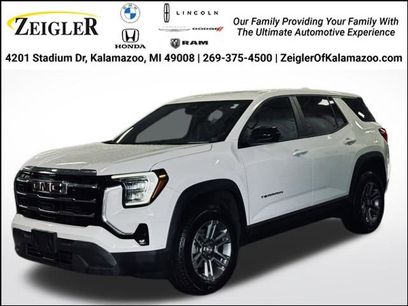 Used 2025 GMC Terrain Elevation