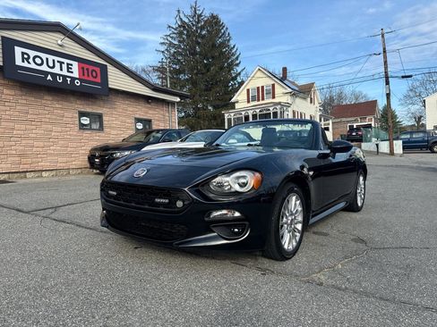 Used 2017 FIAT 124 Spider Classica image 3