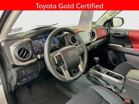 Certified 2023 Toyota Tacoma SR5 AWD/4WD image 10