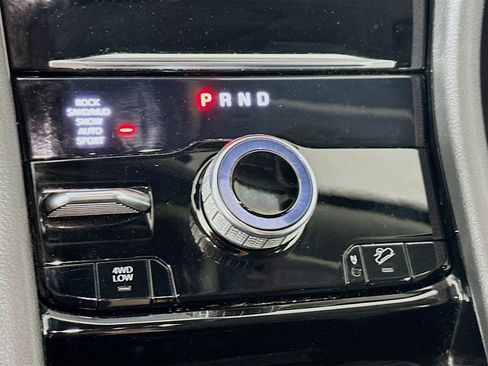 Used 2023 Jeep Grand Cherokee 4WD 4xe image 25