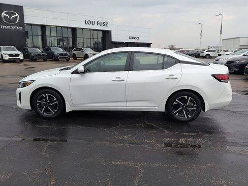 Used 2024 Nissan Sentra SV w/ All-Weather Package image 4