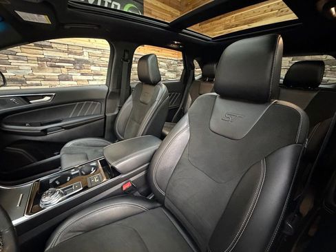 Used 2020 Ford Edge ST w/ Equipment Group 401A image 12