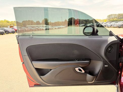 Used 2020 Dodge Challenger R/T Scat Pack RWD image 18