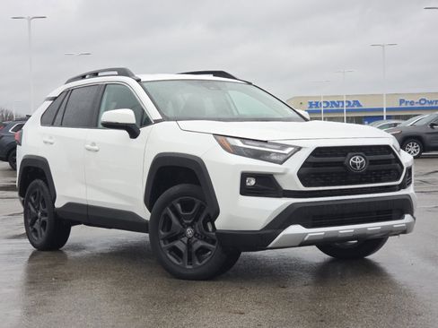 Used 2023 Toyota RAV4 Adventure image 2