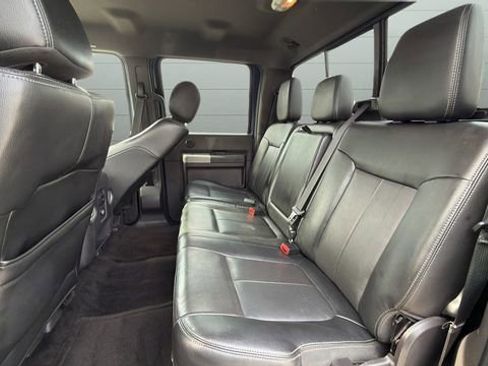 Used 2015 Ford F250 Lariat w/ Lariat Interior Package image 20