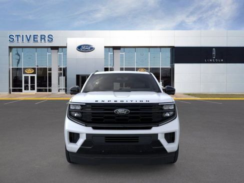 New 2025 Ford Expedition Platinum w/ Stealth Appearance Package image 7