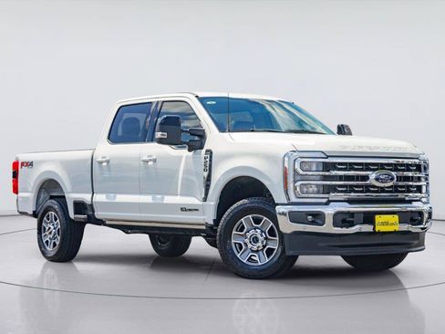 Used 2024 Ford F250 Lariat w/ Lariat Ultimate Package AWD/4WD image 1