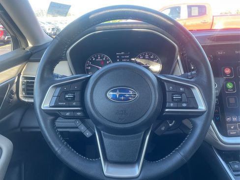 Used 2022 Subaru Outback Limited AWD/4WD image 14
