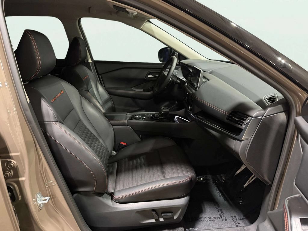 Used 2026 Nissan Rogue SV w/ Rock Creek Premium Package AWD/4WD image 24