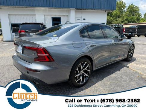 Used 2019 Volvo S60 T6 Momentum w/ Premium Package AWD/4WD image 6