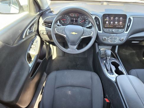 Used 2024 Chevrolet Malibu LT image 14