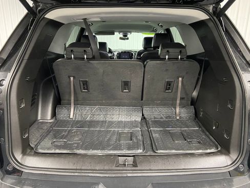 Used 2019 Chevrolet Traverse LT w/ LT Premium Package image 11