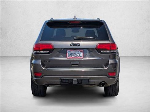 Used 2019 Jeep Grand Cherokee Altitude AWD/4WD image 7