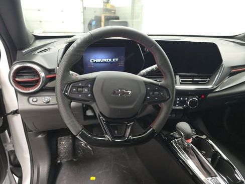 New 2026 Chevrolet Trax RS w/ Driver Confidence Package image 10