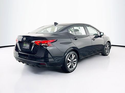 Used 2025 Nissan Versa SV FWD image 9