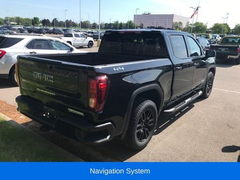 Used 2023 GMC Sierra 1500 Elevation w/ Preferred Package AWD/4WD image 2